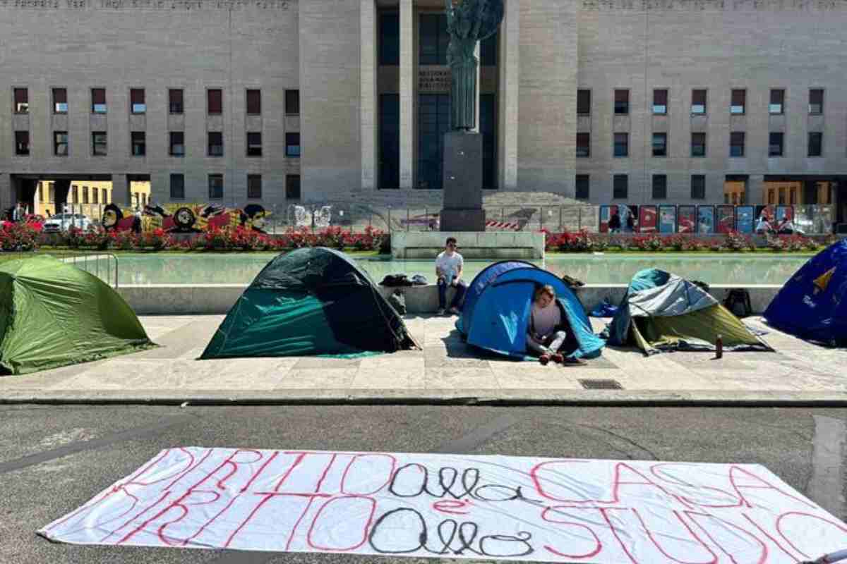 Protesta studenti, caro affitti