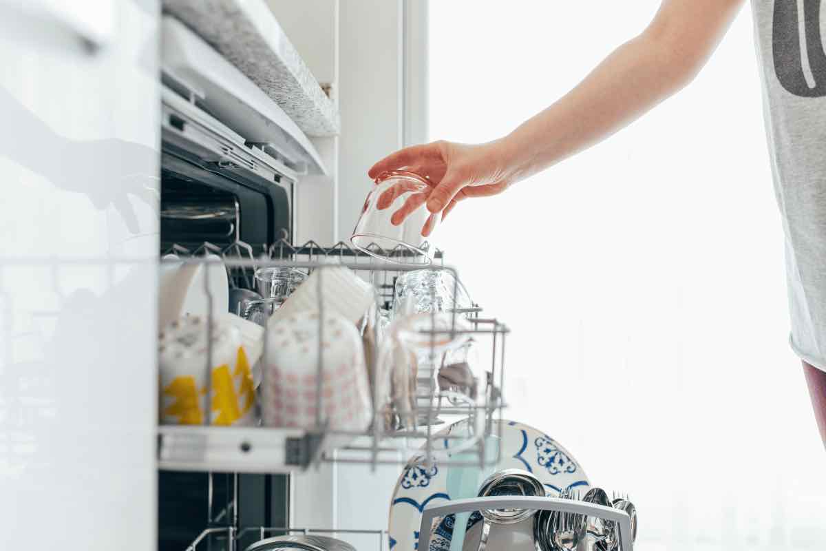 Ecco come scegliere la lavastoviglie più adatta alle proprie esigenze