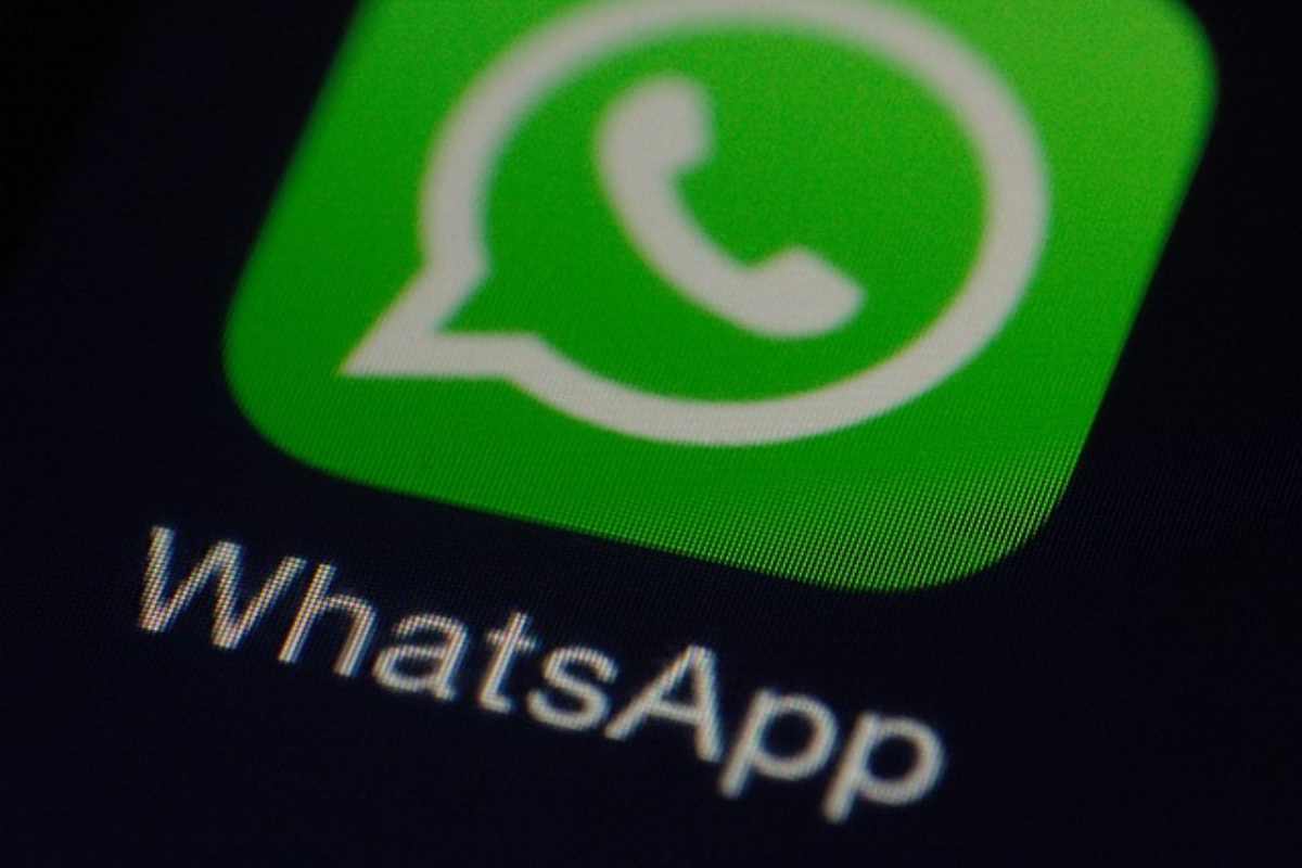 whatsapp discord