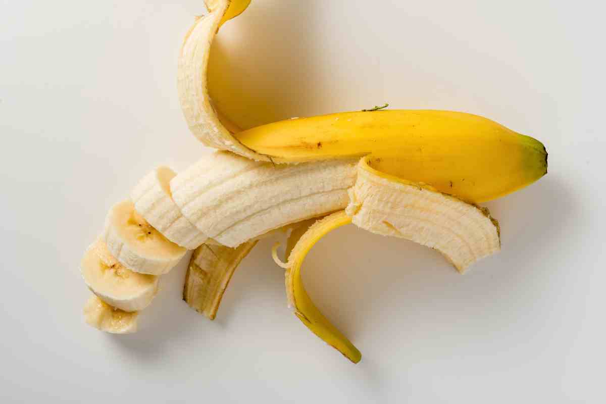Banana, ecco qual è la parte che non bisogna rimuovere 