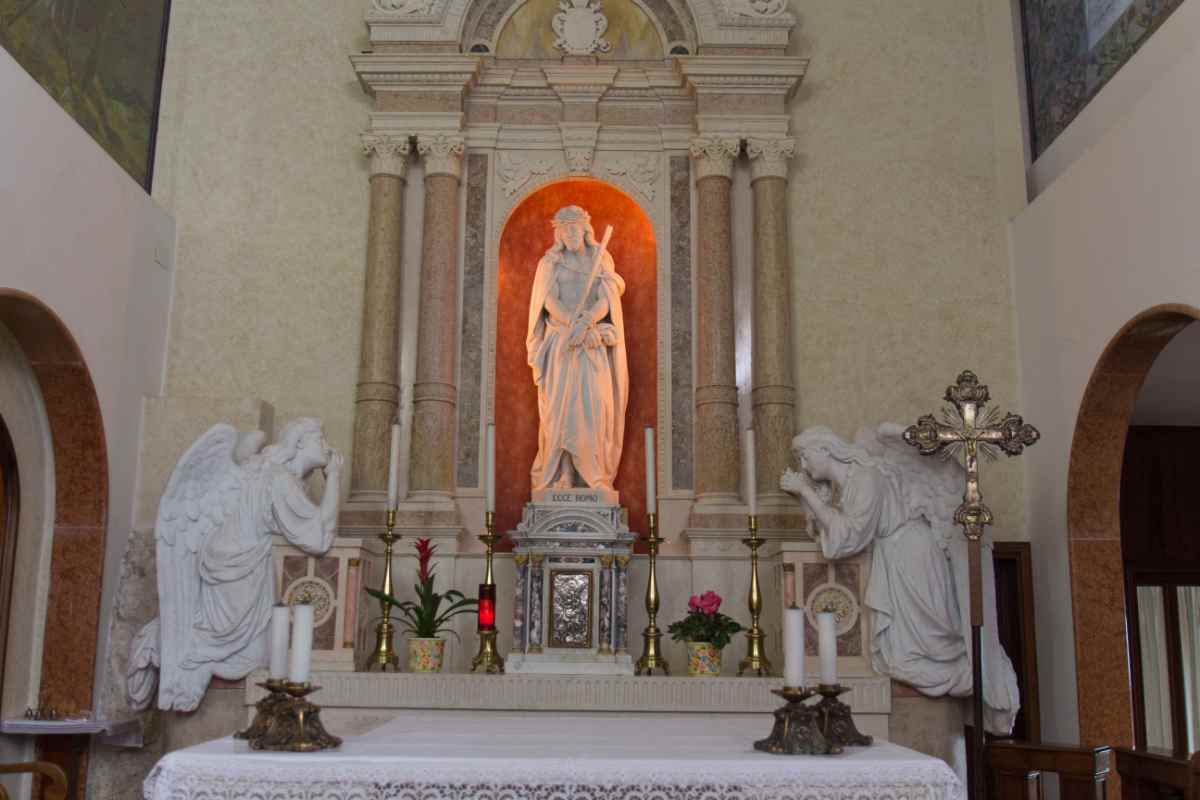 Santuario della Madonna della Corona