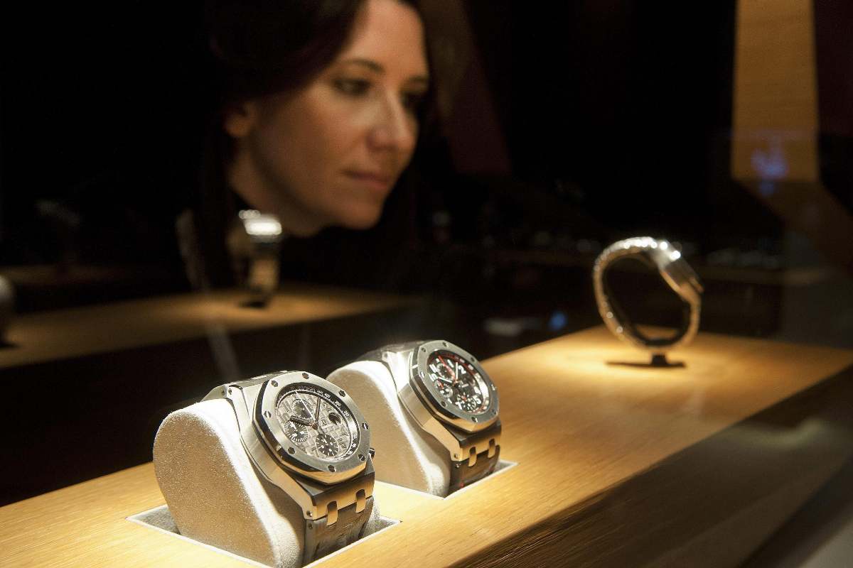 Gli orologi di lusso e l'identikit di chi li indossa