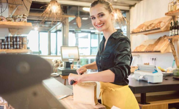 Attenzione ai punti bianchi nel prosciutto e nei formaggi