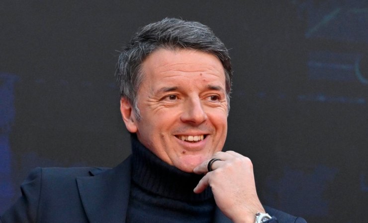 Matteo Renzi stipendio politici