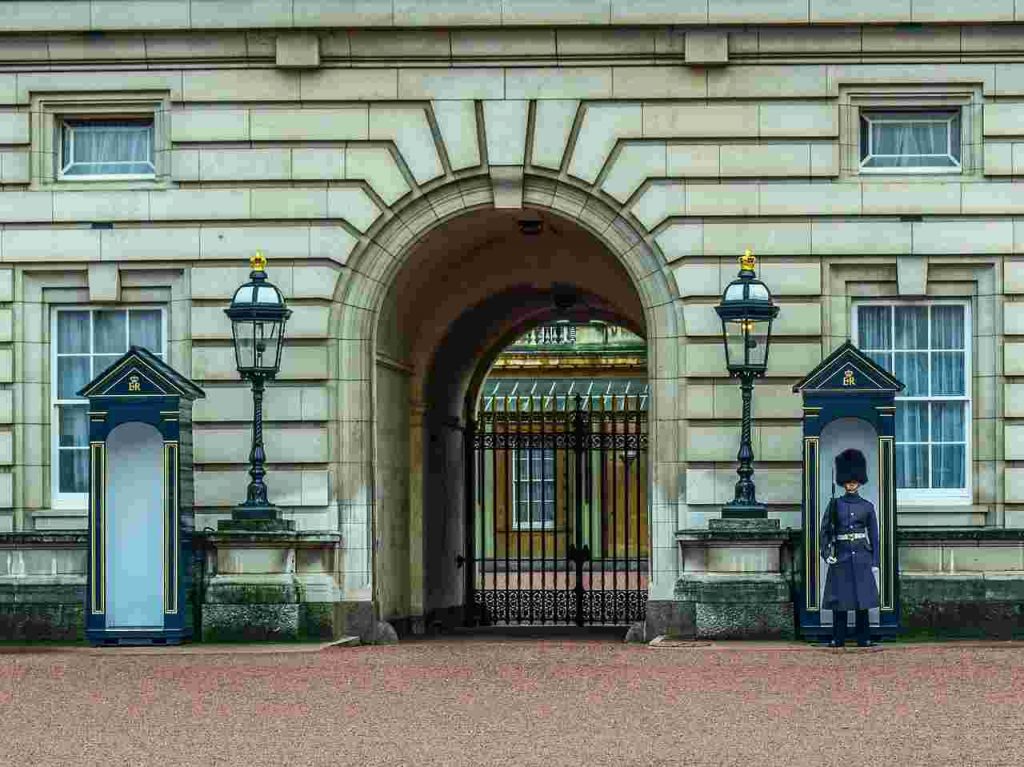 Un ingresso di Buckingham Palace