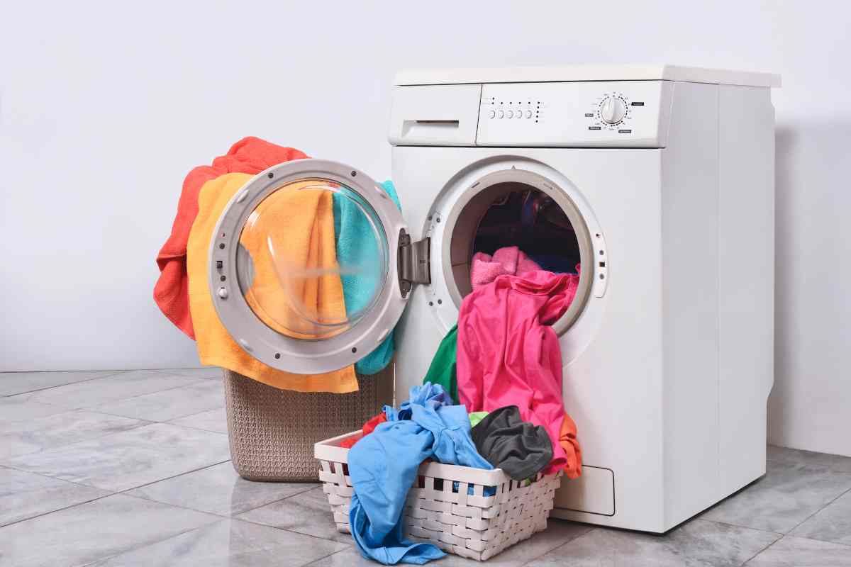 Risparmiare bolletta lavatrice: cosa fare