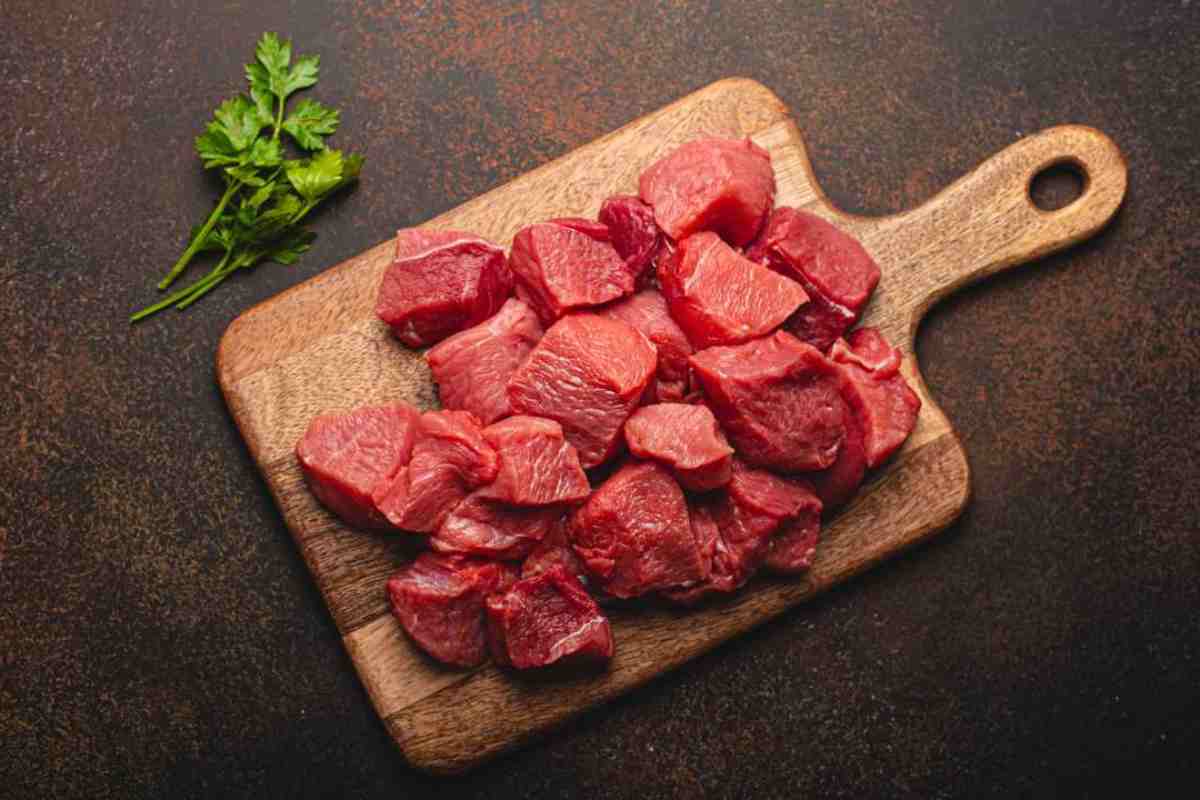 Lavare carne: perché non farlo