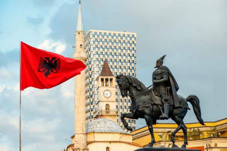 Albania non tassa pensioni estere