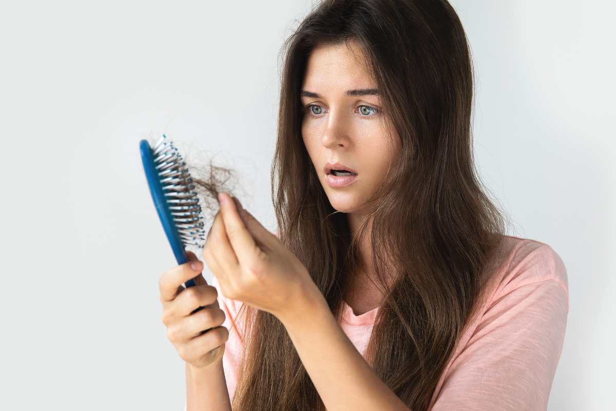 Caduta capelli: rimedi naturali