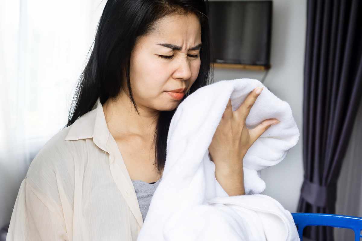 Asciugamani cattivo odore: trucco naturale