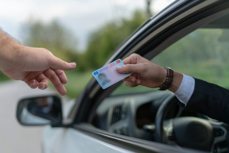 Perdere patente stato ebrezza dopo viaggio