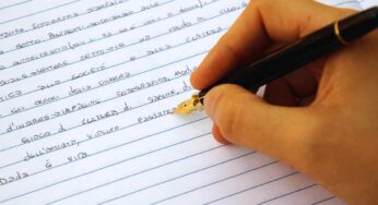 Come scrivi le lettere “a” e “o”? La grafologia rivela la tua reale personalità